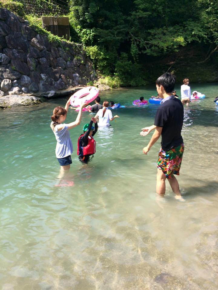 愛知県名古屋市守山区の個別指導塾 ナビ個別指導学院喜多山校ホームページ 自然体験15 川遊び